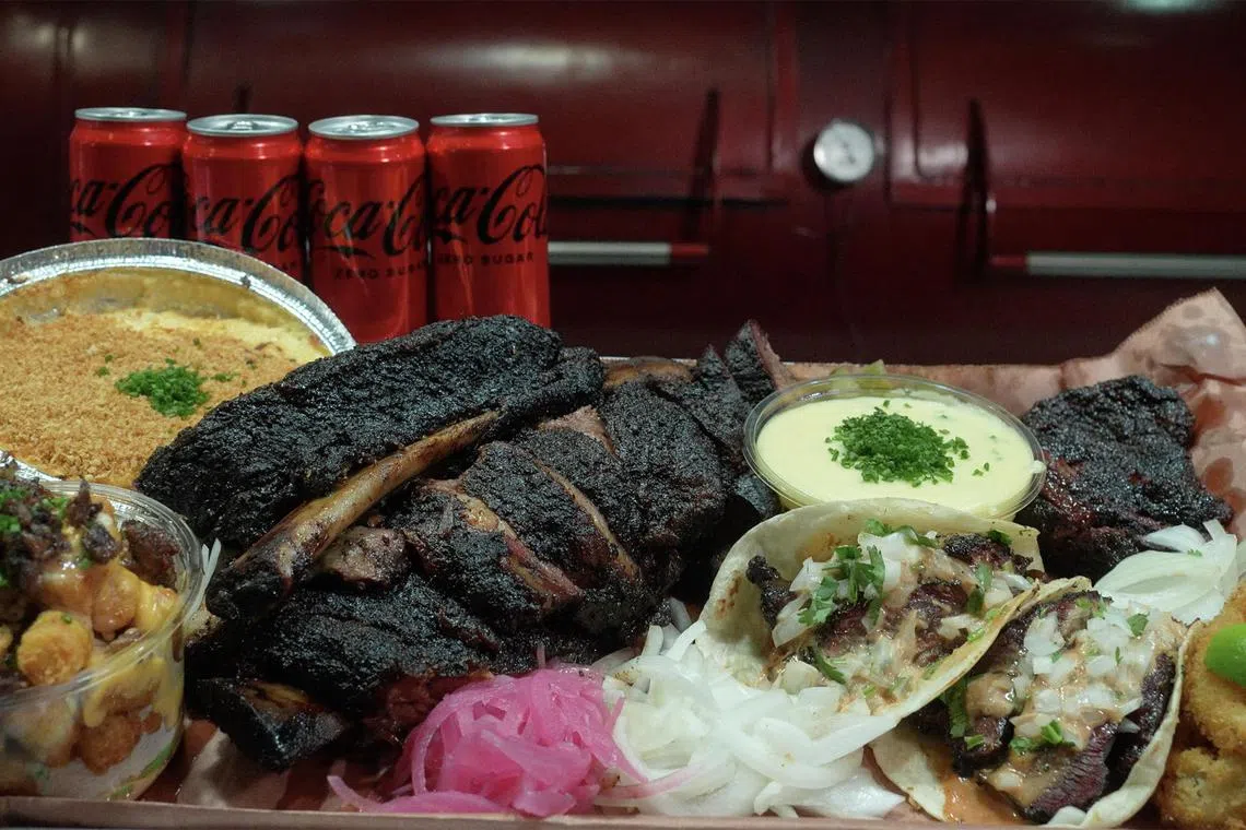 eqpicks28 - Jett Barbecue

Source and copyright: Coca-Cola Singapore