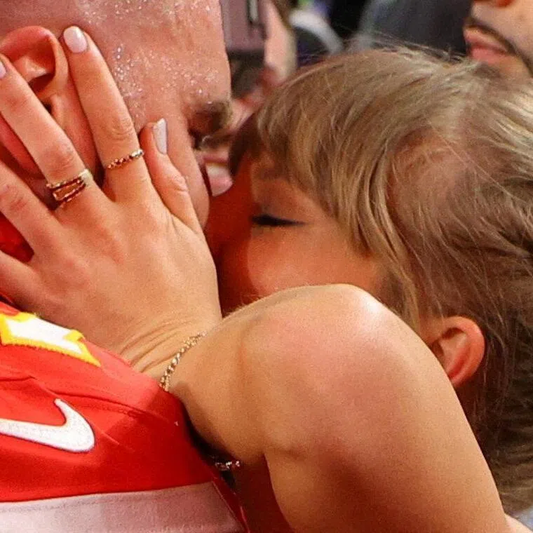 Pop music megastars Taylor Swift and Travis Kelce are married, the singer’s publicist announced on July 3.