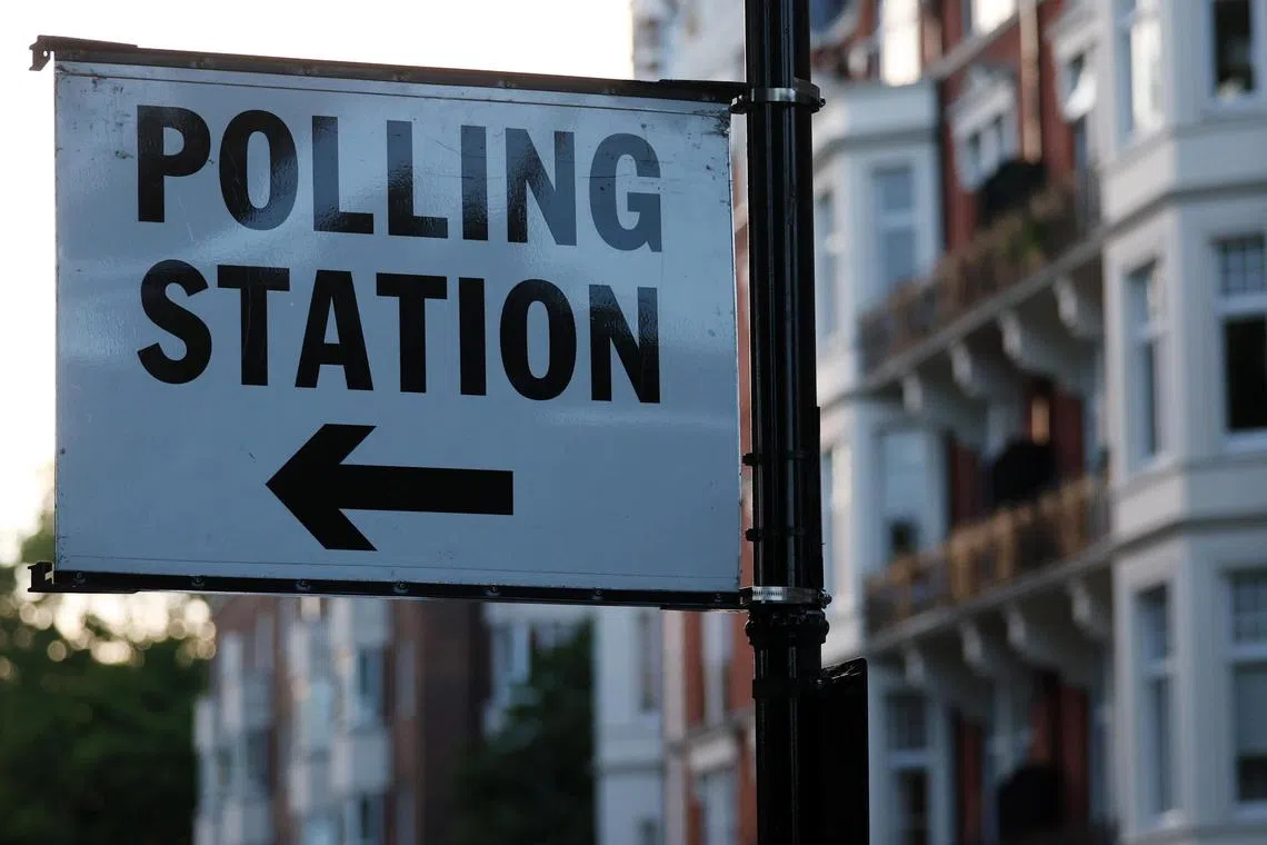 epa11453910 A polling station sign in London, Britain, 02 July 2024. The UK is set to hold a general election 04 July.  EPA-EFE/ANDY RAIN