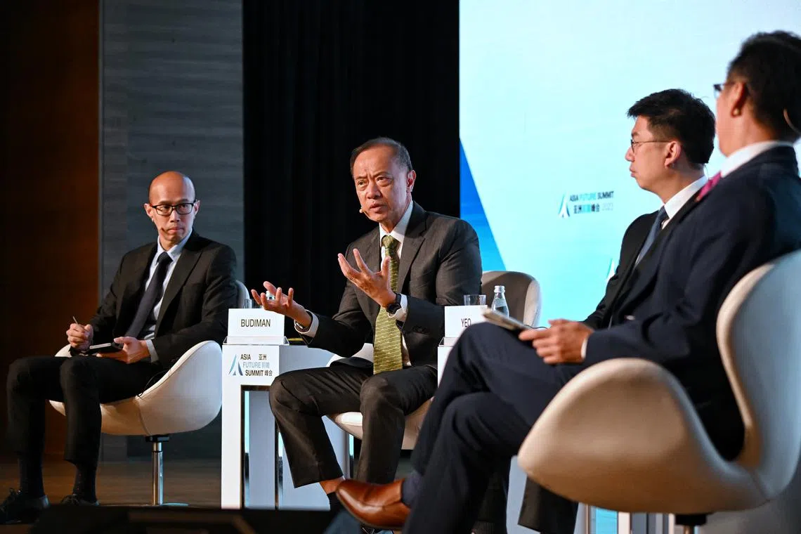 (From left) KG Media CEO Andy Budiman, former foreign minister George Yeo, SenseTime CEO Xu Li and Lianhe Zaobao editor Goh Sin Teck, at the Asia Future Summit on Oct 5, 2023.