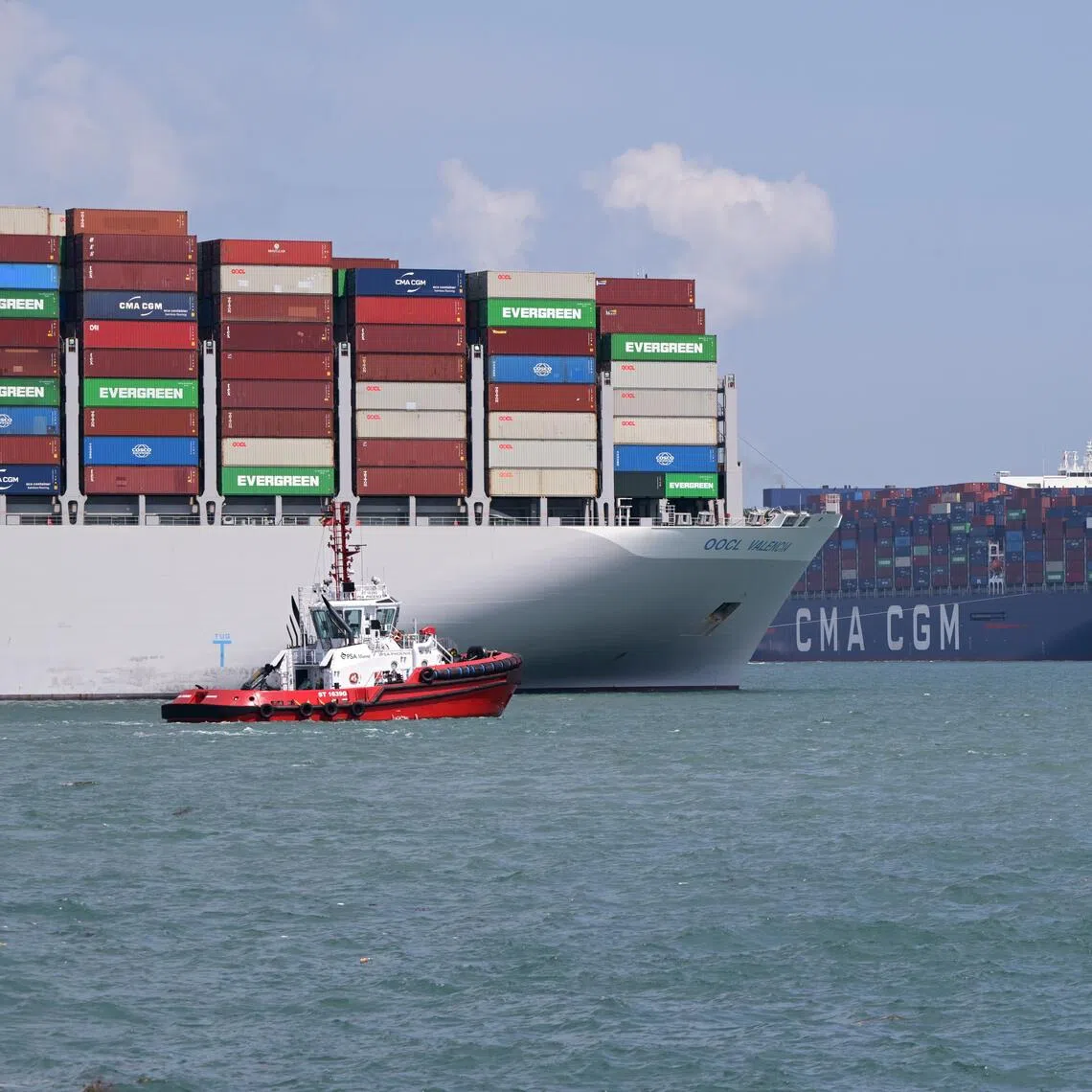The price increases were particularly pronounced in the sea freight transport, freight forwarding, and postal and courier segments.