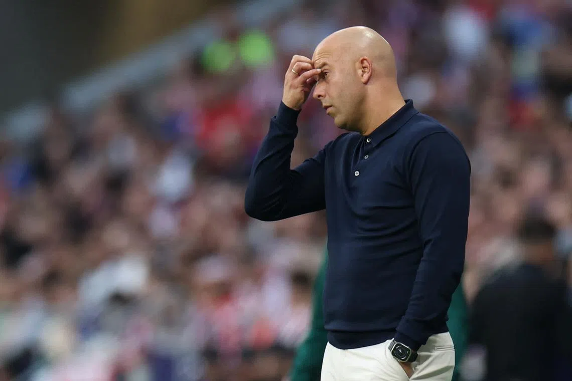 Soccer Football - Champions League - Group E - Atletico Madrid v Feyenoord - Metropolitano, Madrid, Spain - October 4, 2023 Feyenoord coach Arne Slot REUTERS/Isabel Infantes
