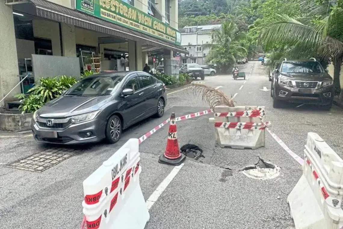 A recurring hole in Gasing Indah in Kuala Lumpur, which keeps getting bigger, is causing anxiety among residents.