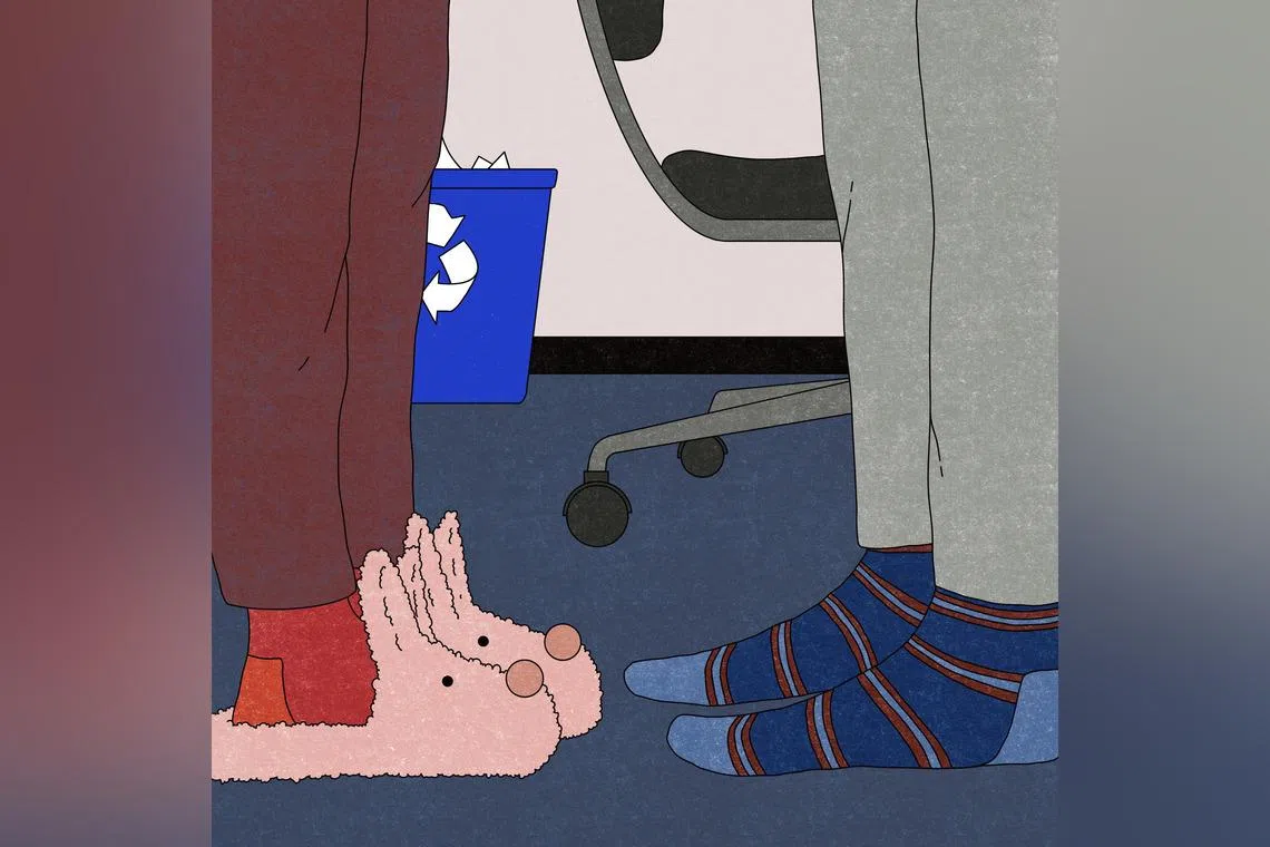 Some start-ups, blurring the lines between home and office, are embracing a “no shoes” policy.