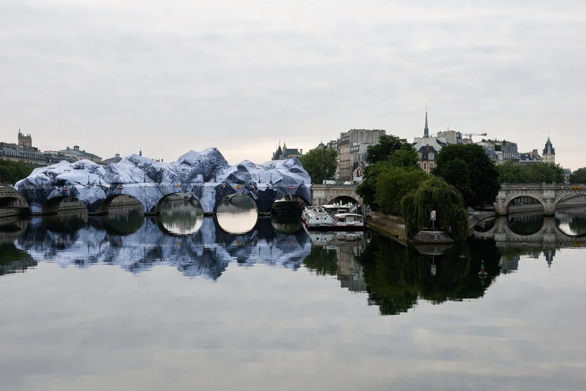 Visitors will be able to explore La Caverne, a public art piece that has transformed the Pont Neuf in Paris into a giant "cave", from June 6 to 28.