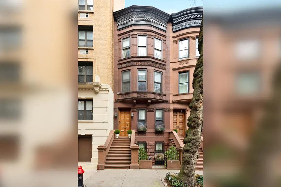 The 19th-century brownstone at 51 W 95th Street in New York that was mentioned in the 1992 movie Home Alone 2.