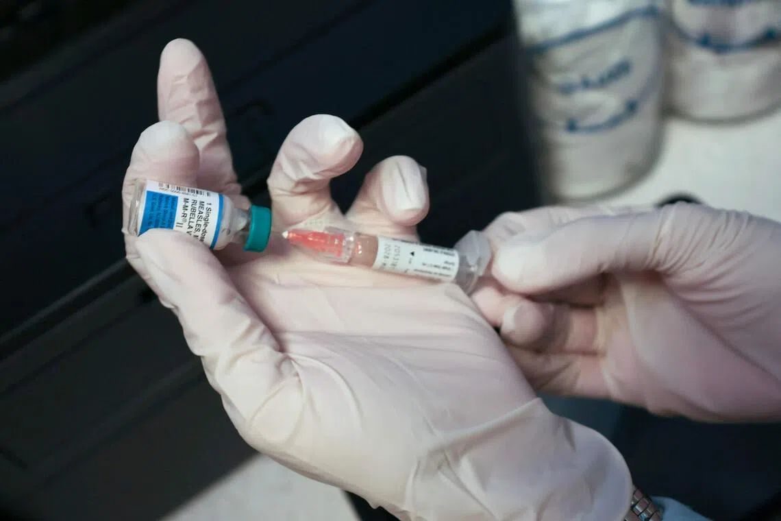 The US’ worst measles outbreak in 35 years comes as vaccine hesitancy grows.