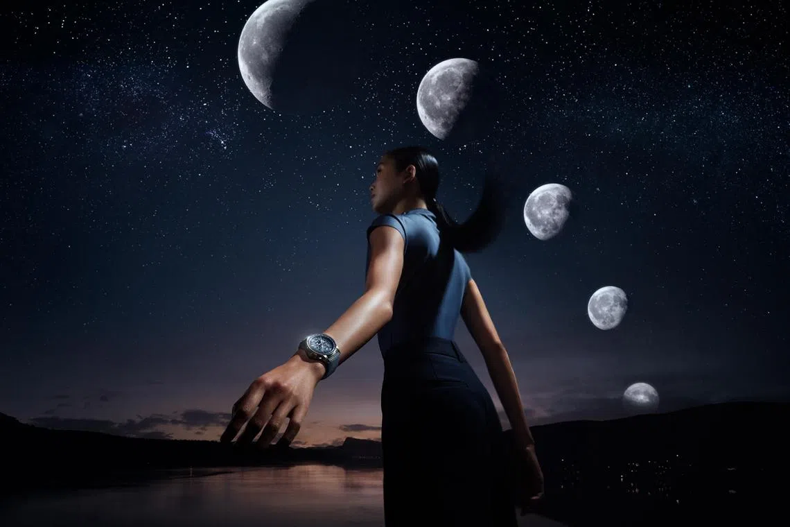 The Calibre 7138 blends user-friendly design with AP’s rich history of astronomical watchmaking.

