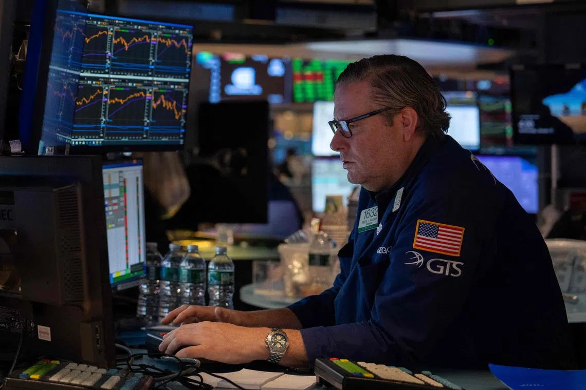 Traders working on the floor of the New York Stock Exchange on Jan 15, in New York City. 