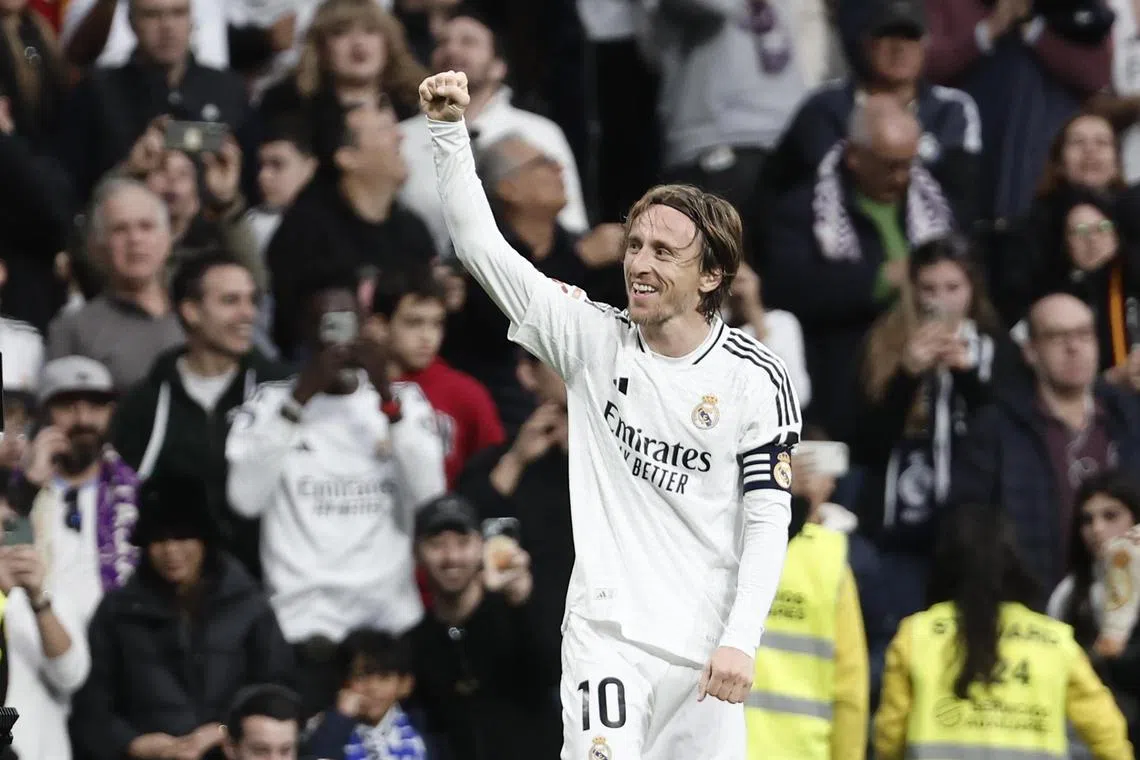 epa12126343 (FILE) - Real Madrid's Luka Modric celebrates after scoring the 1-0 lead during the Spanish LaLiga soccer match between Real Madrid and Girona FC, in Madrid, Spain, 23 February 2025 (re-issued 22 May 2025). Luka Modric announced on 22 May 2025 that he will leave Real Madrid at the end of the club's Fifa Club World Cup campaign.  EPA-EFE/SERGIO PEREZ