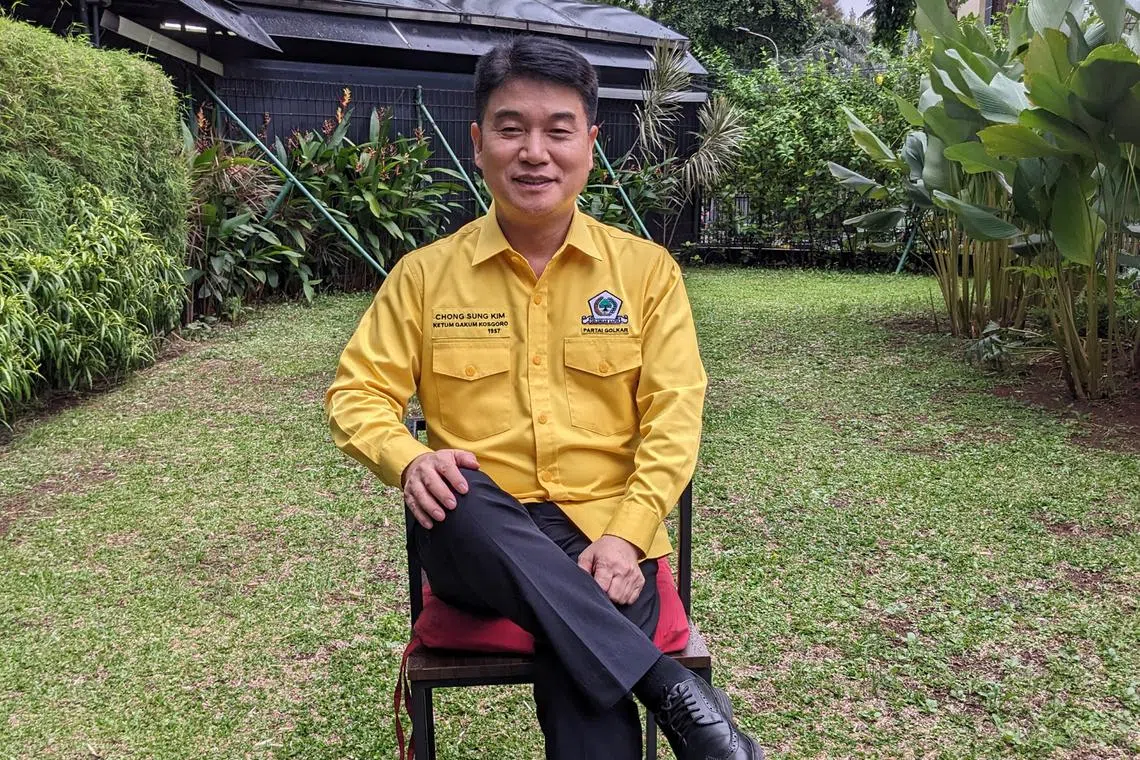 Mr Kim Chong-Sung, 58, who became an Indonesian citizen 10 years ago, uses “K-pop” as his campaign slogan.