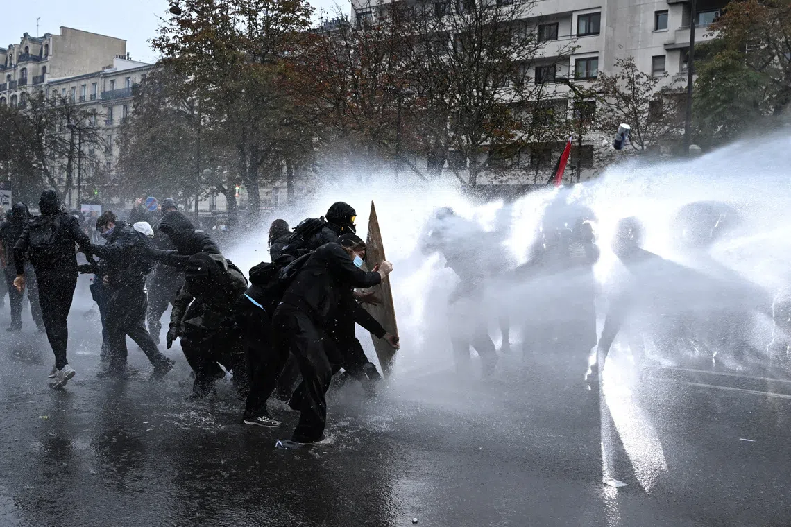 The Interior Ministry said 410,000 people took part in the marches on Oct 24.