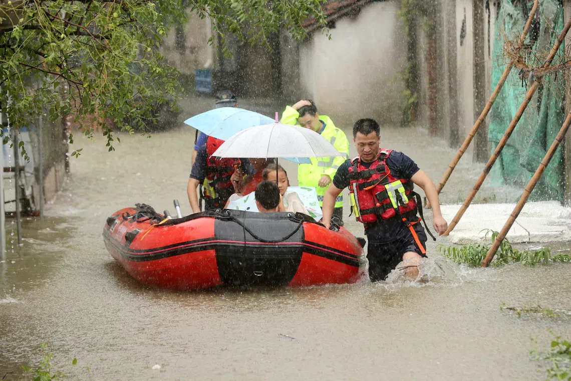 Mudslide in eastern China kills one, more heavy rain expected