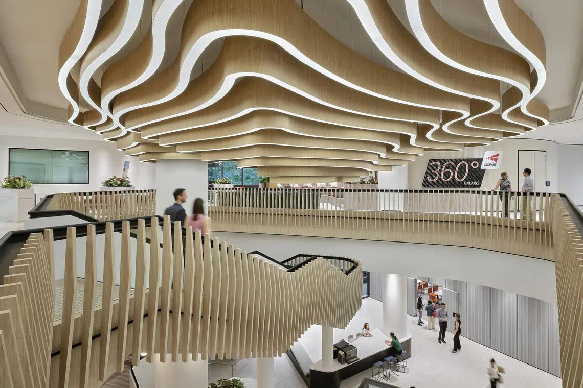 cscollab - One of Gensler’s clients, CapitaLand Development, wanted to create Singapore’s first shared executive learning centre purpose-built to groom next-generation leaders, and tasked Gensler to come up with a workplace that provided an immersive, world-class learning environment. Completed in late 2022, Gensler’s design for Catapult in Rochester Commons in the one-north precinct, focused on creating a culture of innovation, creativity and connection among its occupants. The 60,278 sq ft space features expansive windows that flood the learning centre with natural light, elevating both productivity and mood.

Life folder
GENSLER 