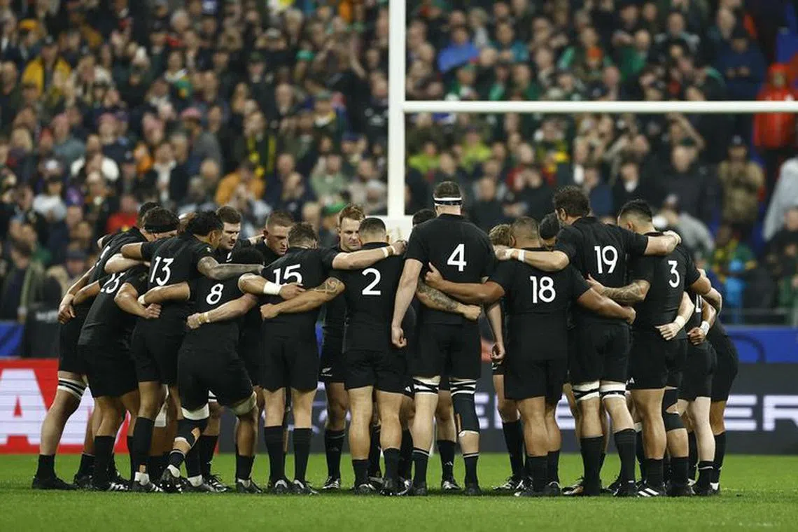 FILE PHOTO: Rugby Union - Rugby World Cup 2023 - Final - New Zealand v South Africa - Stade de France, Saint-Denis, France - October 28, 2023 New Zealand team huddle before the match REUTERS/Christian Hartmann/File Photo