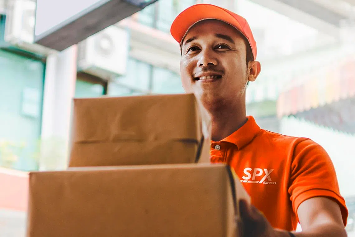 Doorstep collection offered by SPX Express gives Carousell users a flexible alternative to arranging meet-ups or travelling to drop-off points.