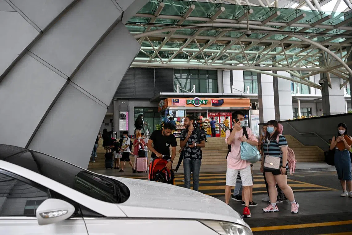 The use of QR codes was one of three suggestions raised to facilitate smoother travel for those entering Malaysia from Singapore.