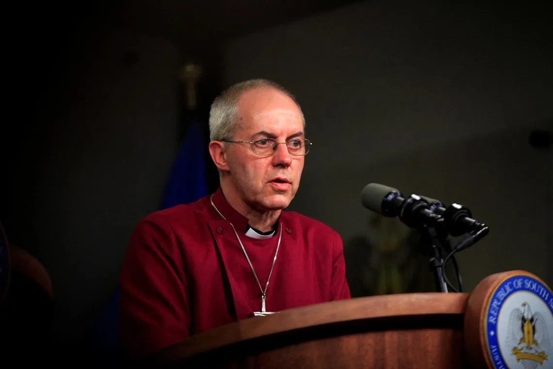 FILE PHOTO: Justin Welby, Archbishop of Canterbury, speaks at a news conference during his visit to Juba, January 30, 2014. REUTERS/Andreea Campeanu/File Photo