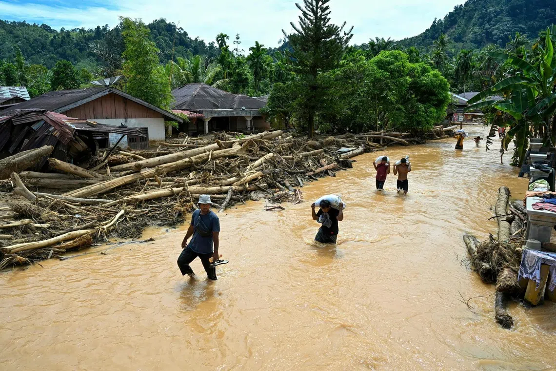 Questions raised over Indonesia’s plan to send peacekeepers to Gaza after recent floods at home