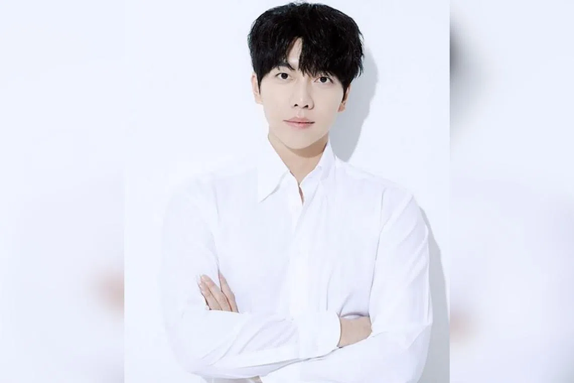 South Korean actor Lee Seung-gi has wiped his Instagram account of all posts.