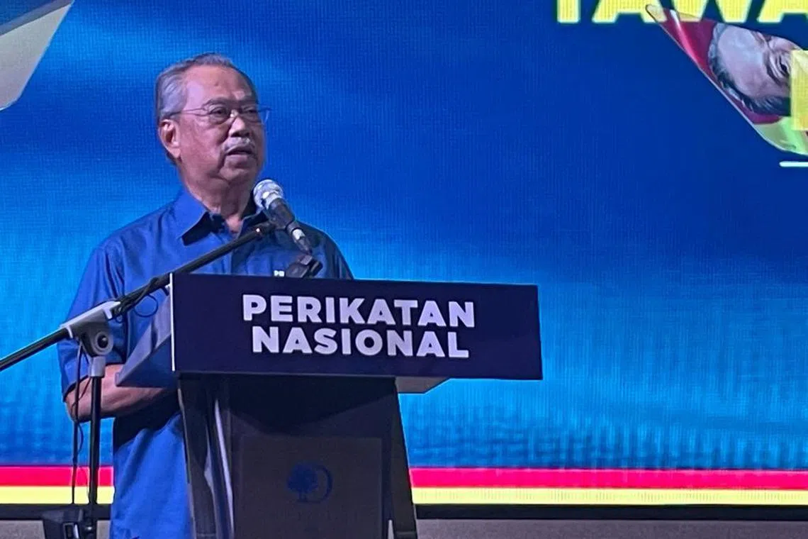 Perikatan Nasional's chairman Muhyiddin Yassin unveiling the coalition's manifesto for Selangor in Shah Alam on Aug 5, 2023.