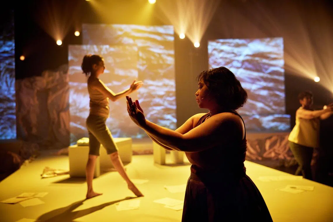 shages13 - Pass.ages is written by Jean Tay and directed and conceptualises by Sim Yan Ying “YY”.

PHOTO: CRISPIAN CHAN