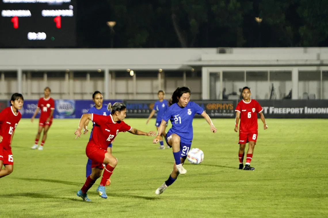 dgsoc29 - The Lionesses suffered a 5-1 defeat by Indonesia on May 28 in an international friendly.

credit: FAS