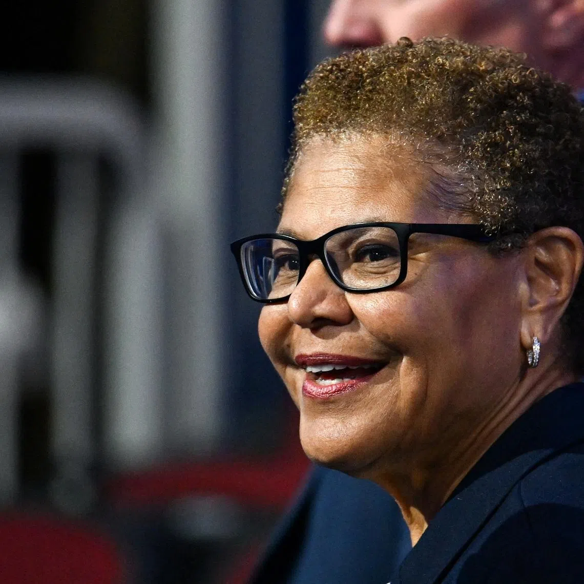 Mayor of Los Angeles Karen Bass looks at the United Center, the host venue of the Democratic National Convention (DNC) in Chicago, Illinois, U.S. August 18, 2024. REUTERS/Vincent Alban