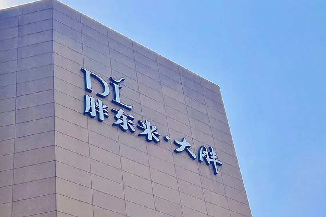 Fat Dong Lai has been dubbed by some as the Haidilao of the supermarket industry for its distinguished and pampering customer services.