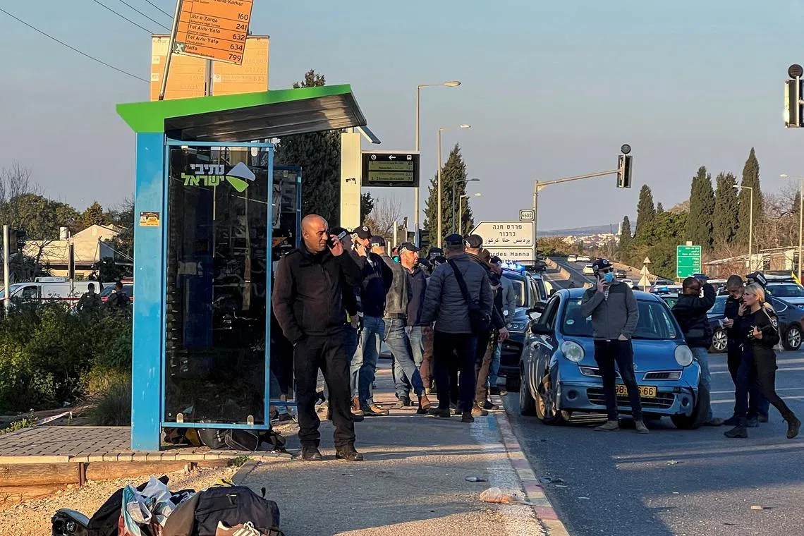 Israeli police work at the scene of a suspected ramming attack, according to local media, near Pardes Hanna Karkur, in Israel, February 27, 2025. REUTERS/Miro Maman