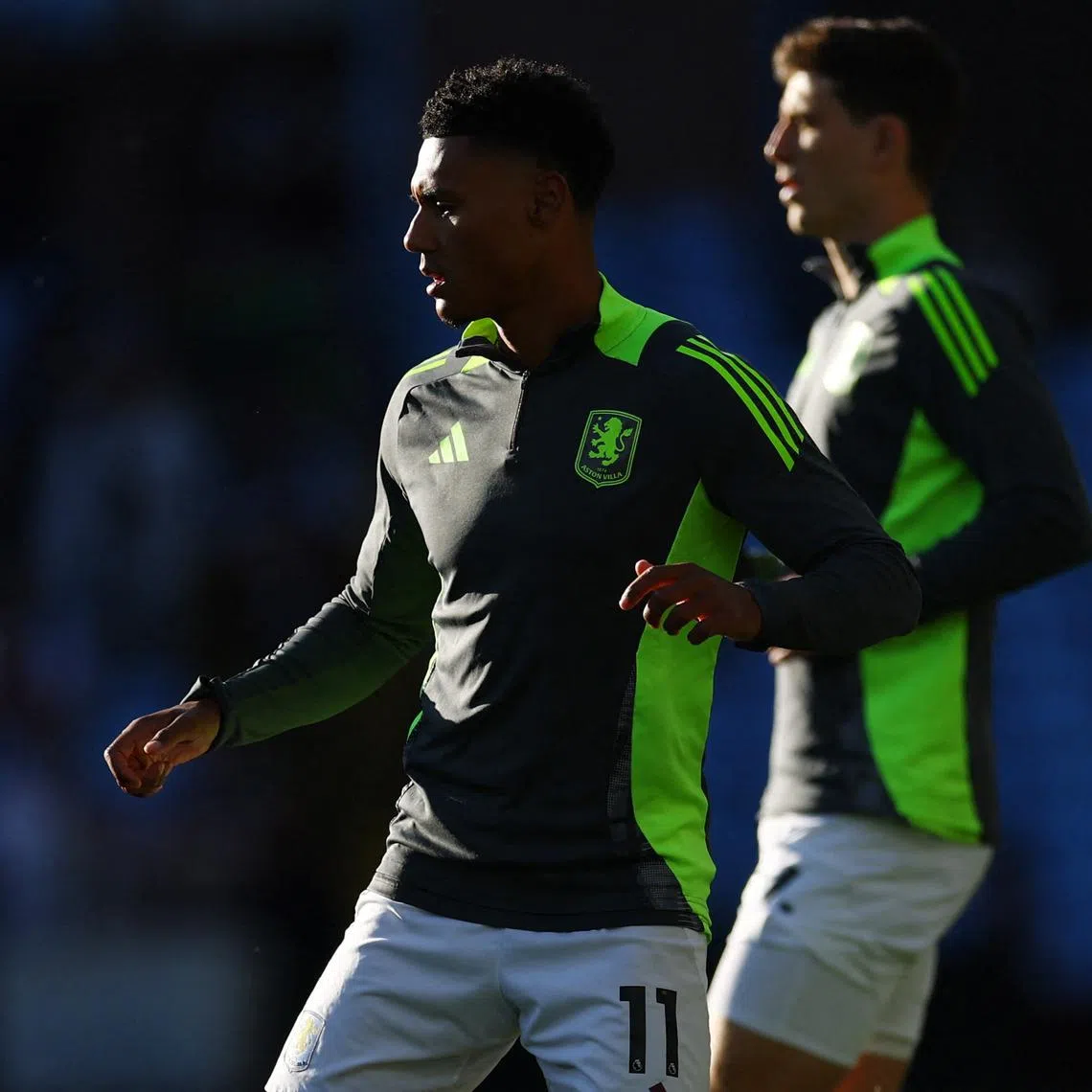 FILE PHOTO: Soccer Football - Premier League - Aston Villa v Tottenham Hotspur - Villa Park, Birmingham, Britain - May 16, 2025  Aston Villa's Ollie Watkins during the warm up before the match. Action Images via Reuters/Andrew Boyers/File photo