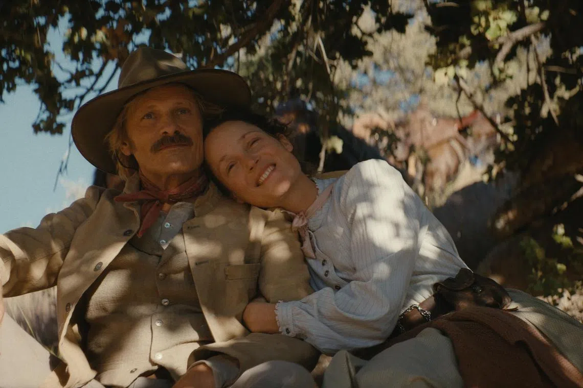 ylmovie26 - Viggo Mortensen (left) and Vicky Krieps in The Dead Don't Hurt.


Source/copyright: Shaw Organisation