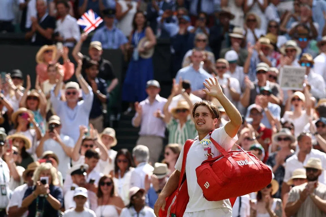 Tennis - Wimbledon - All England Lawn Tennis and Croquet Club, London, Britain - July 10, 2026 Britain's Arthur Fery waves to spectators as he leaves the court after losing his semi final match against Germany's Alexander Zverev REUTERS/Toby Melville
