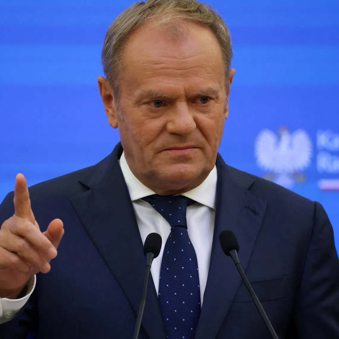 Poland's Prime Minister Donald Tusk gestures during a press conference with Lithuania's new Prime Minister Inga Ruginiene at the Chancellery of the Prime Minister in Warsaw, Poland, October 7, 2025. REUTERS/Kacper Pempel