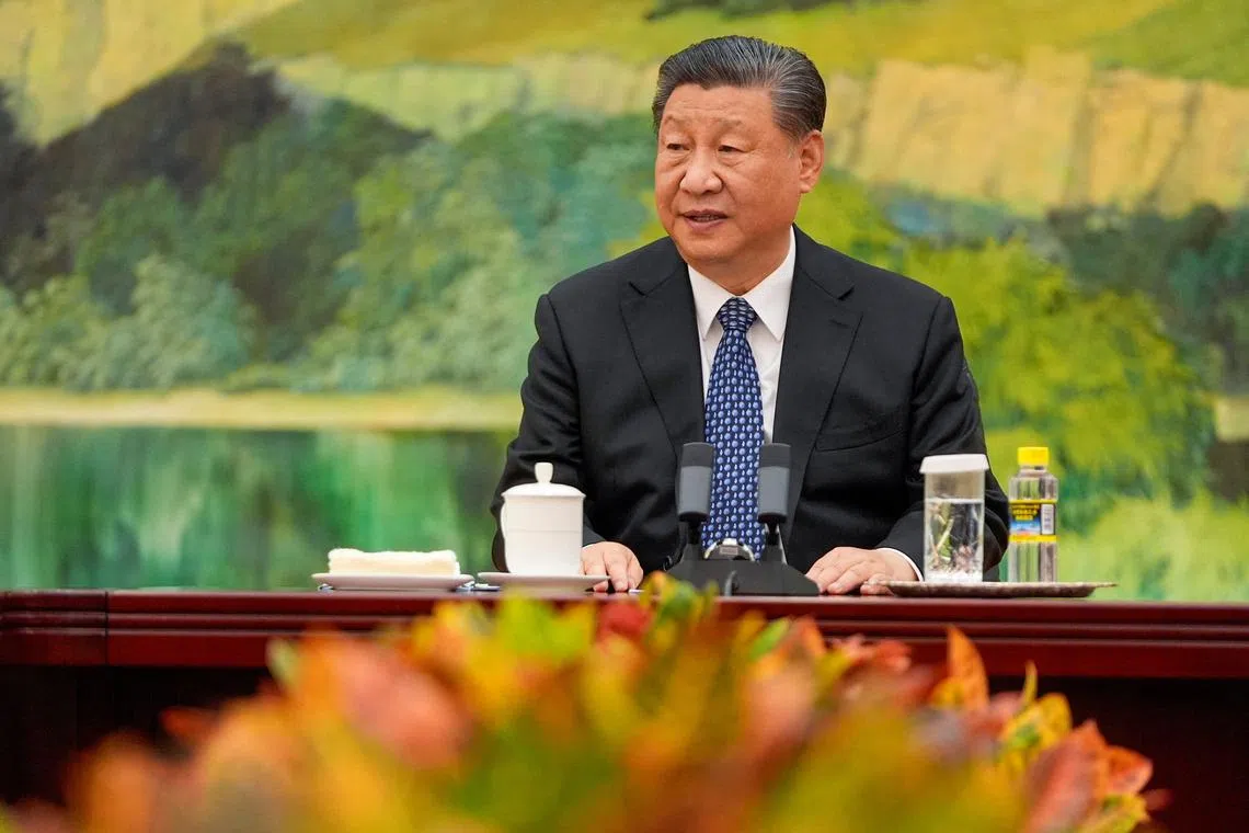 FILE PHOTO: Chinese President Xi Jinping talks with U.S. Secretary of State Antony Blinken (not pictured) at the Great Hall of the People, in Beijing, China, April 26, 2024. Mark Schiefelbein/Pool via REUTERS/File Photo