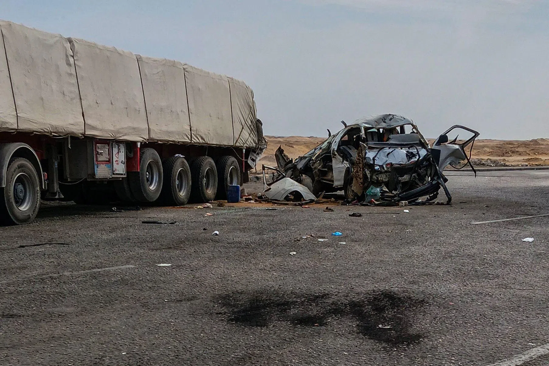 A minibus and a truck collided at an intersection on the outskirts of Cairo on Oct 31.