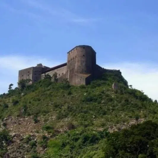 The fortress was packed with students and visitors on April 11 who had come to participate in the annual celebration of the UNESCO World Heritage site.