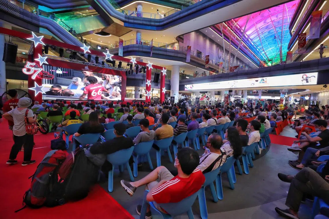 Fans watching a screening of an EPL match at Our Tampines Hub’s (OTH) Festive Plaza in 2022. OTH will be showing Euro 2024 matches at Level 2, SPACE.