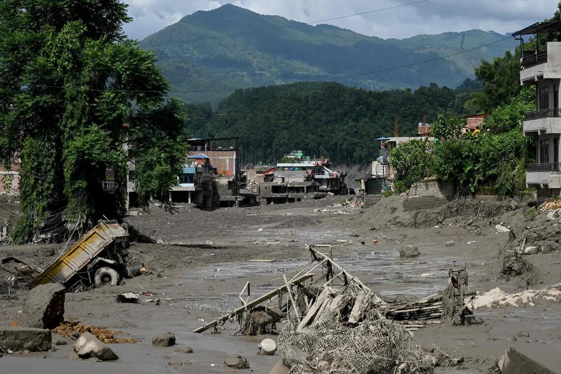 Over 340 tourists, among them Australians, Indians and Malaysians, missing in Nepal-Tibet floods