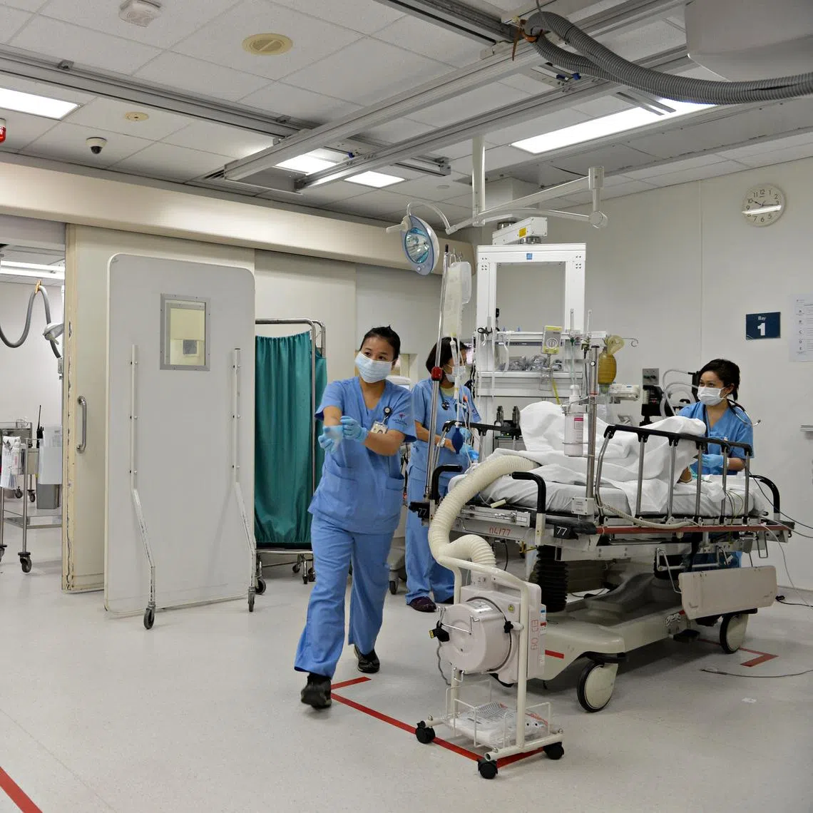 Established in 2003 as Singapore’s first dedicated trauma unit, the TTSH Trauma Centre serves as the critical hub for the island’s most complex emergencies. 