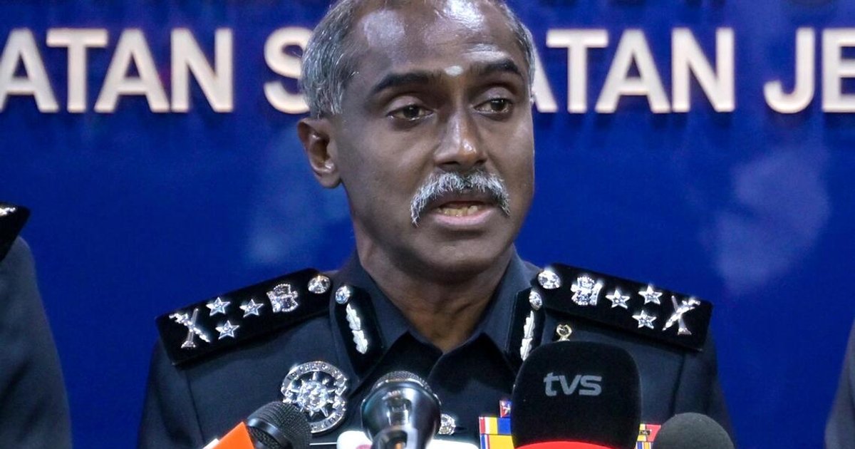 Malaysian, Singapore police arrest 30 suspects in cross-border crackdown