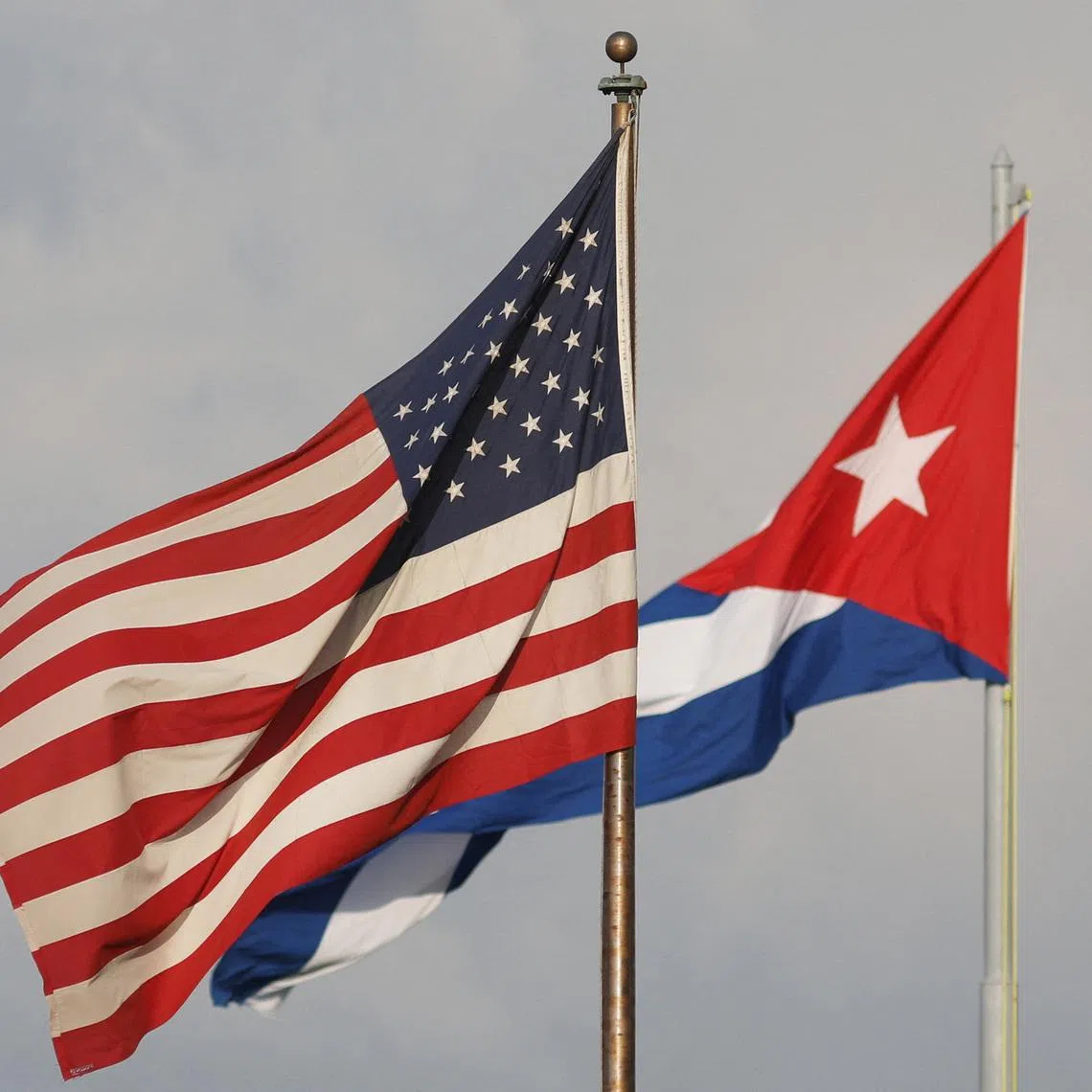 US President Donald Trump signed an executive order on May 1 broadening US sanctions against the Cuban government.