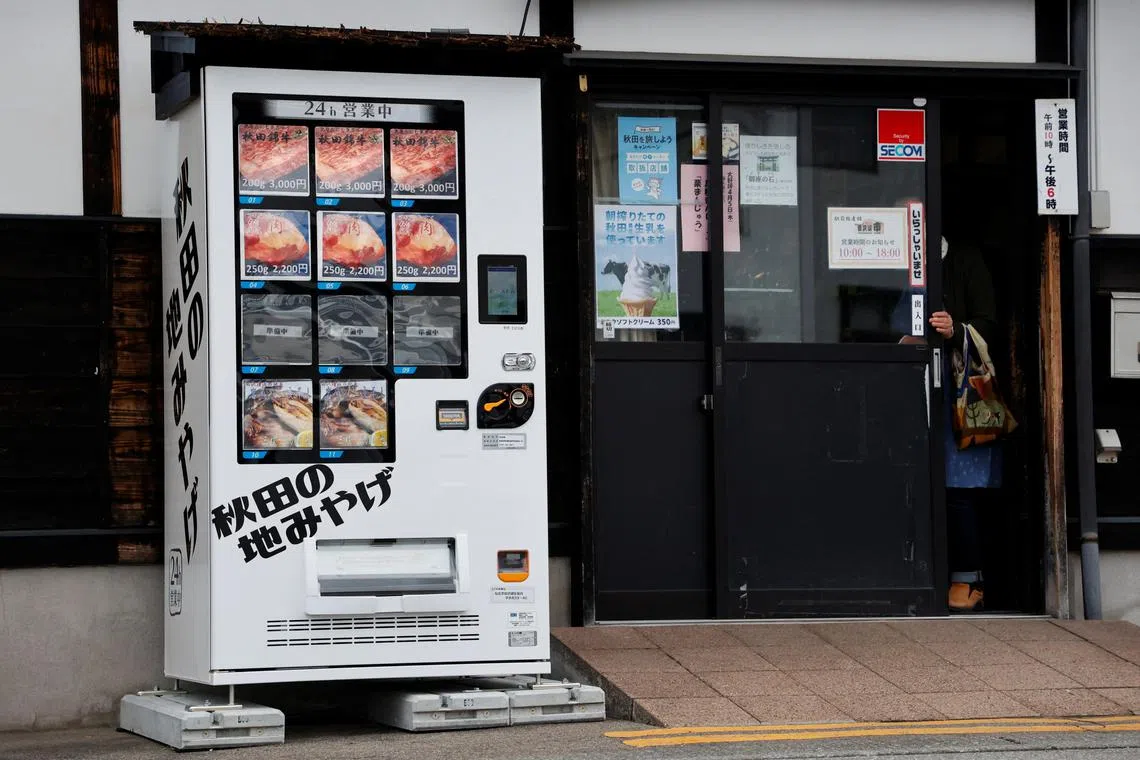 Contactless vending machines drew attention during the spread of the Covid-19 pandemic. 