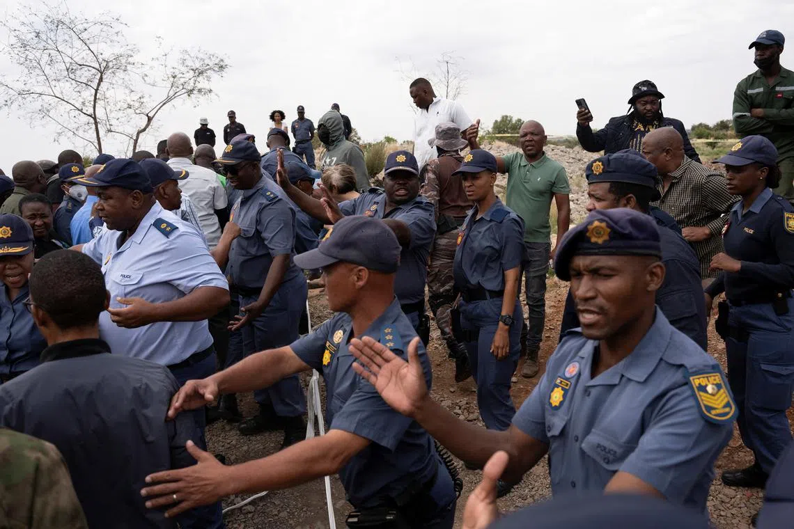 South African police in standoff with hundreds of illegal miners in ...
