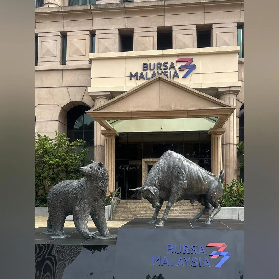 The long-speculated merger of the giant entities would knit together a land bank of 2,300 hectares, RM118.1 billion in gross development value and a potential RM13 billion order book into a single, enlarged platform.