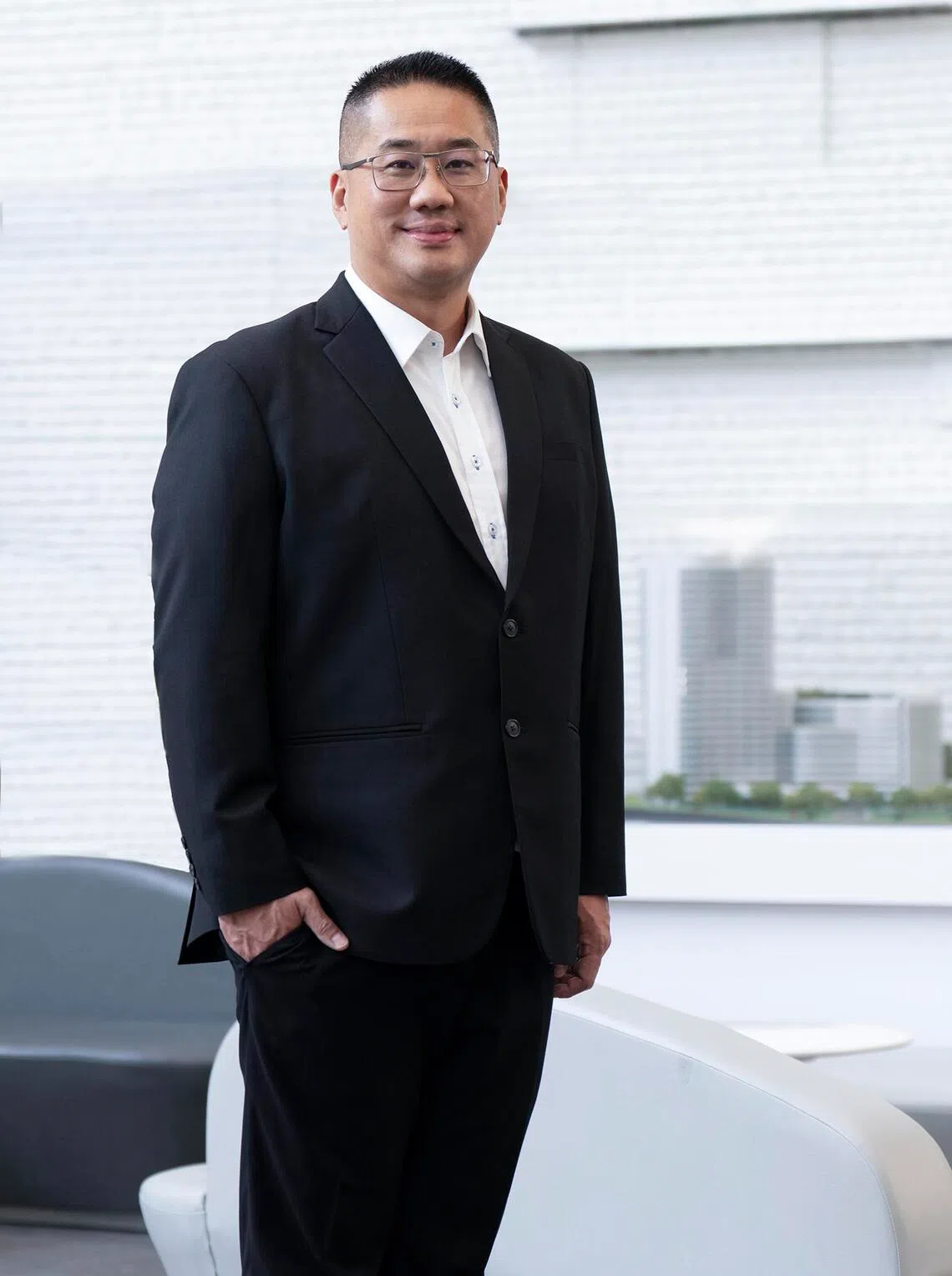Mr Roy Chan Hsiung Wei will succeed as the chief executive of the Defence Science and Technology Agency from Sept 1.