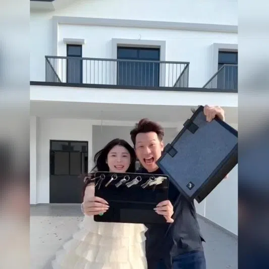 Shaun Chen and his wife Celine Chin showed the keys to their new home in JB in a social media video on May 24. 