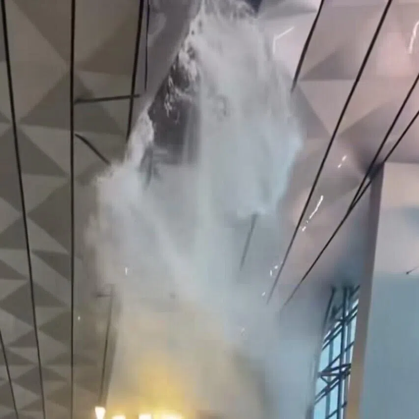 The incident, which was said to have occurred at about 1.40pm, lasted for about five minutes.