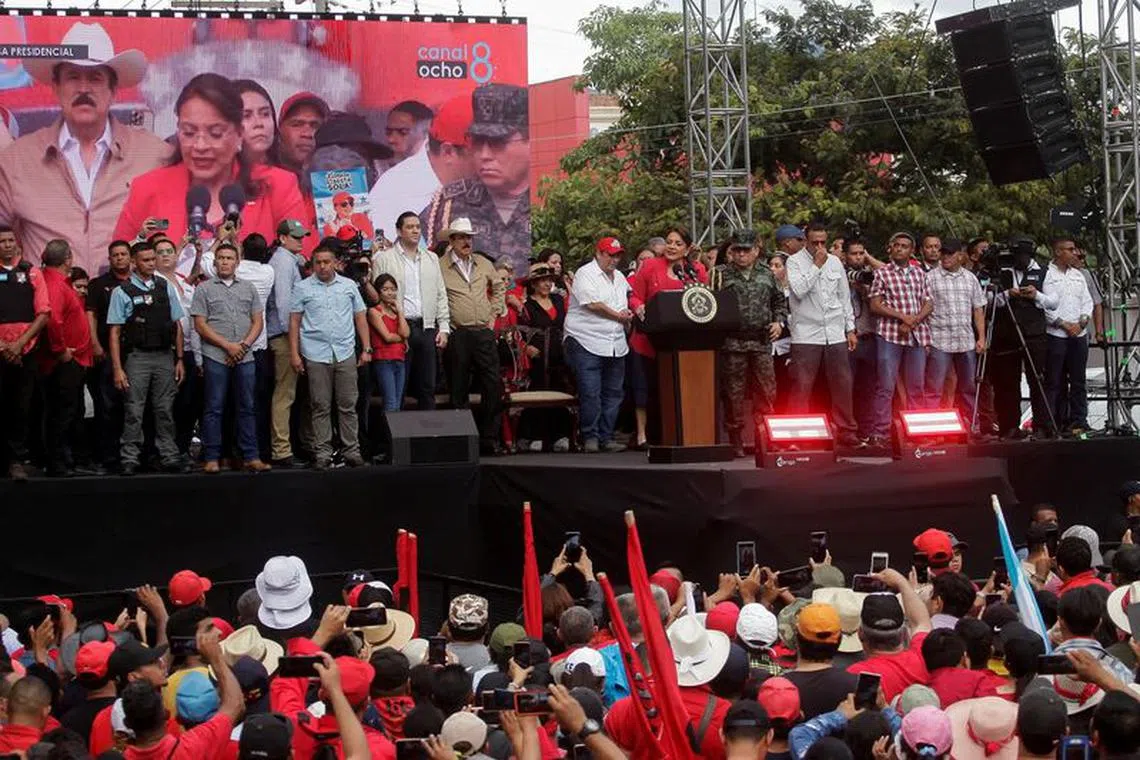 FILE PHOTO: Honduras President Xiomara Castro addresses supporters during a protest to demand the Congress' compliance with the Constitutional mandate to elect new authorities of the Public Prosecutor's Office, in Tegucigalpa, Honduras August 29, 2023. REUTERS/Fredy Rodriguez/File Photo