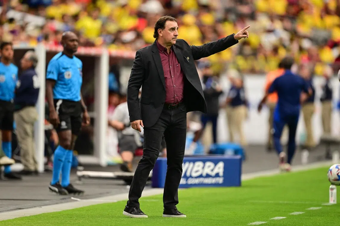 FILE PHOTO: Jun 28, 2024; Glendale, AZ, USA; Colombia head coach Nestor Lorenzo looks on against Costa Rica during the first half at State Farm Stadium. Mandatory Credit: Daniel Bartel-USA TODAY Sports/File photo
